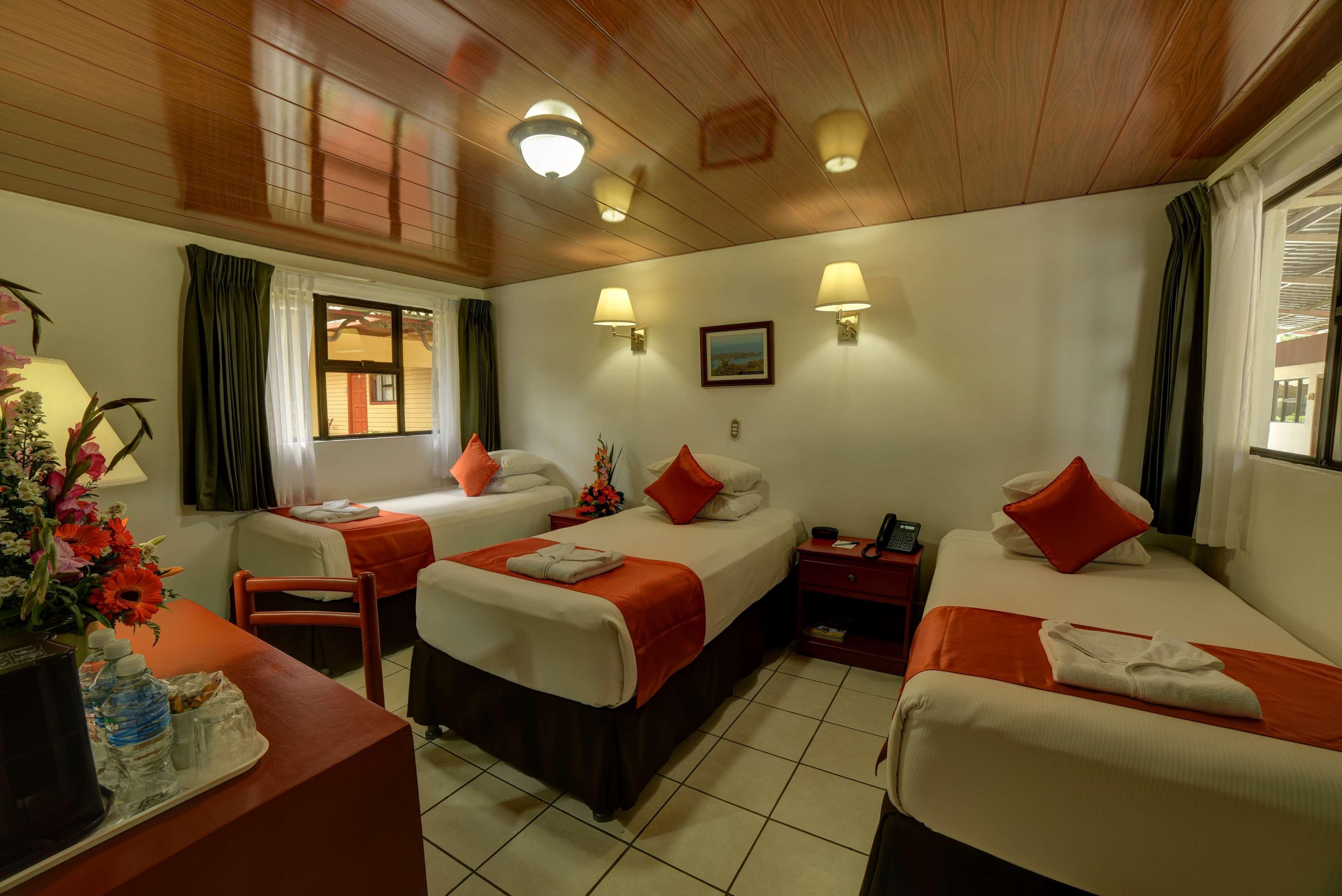Best Western Las Mercedes Airport Манагуа Экстерьер фото