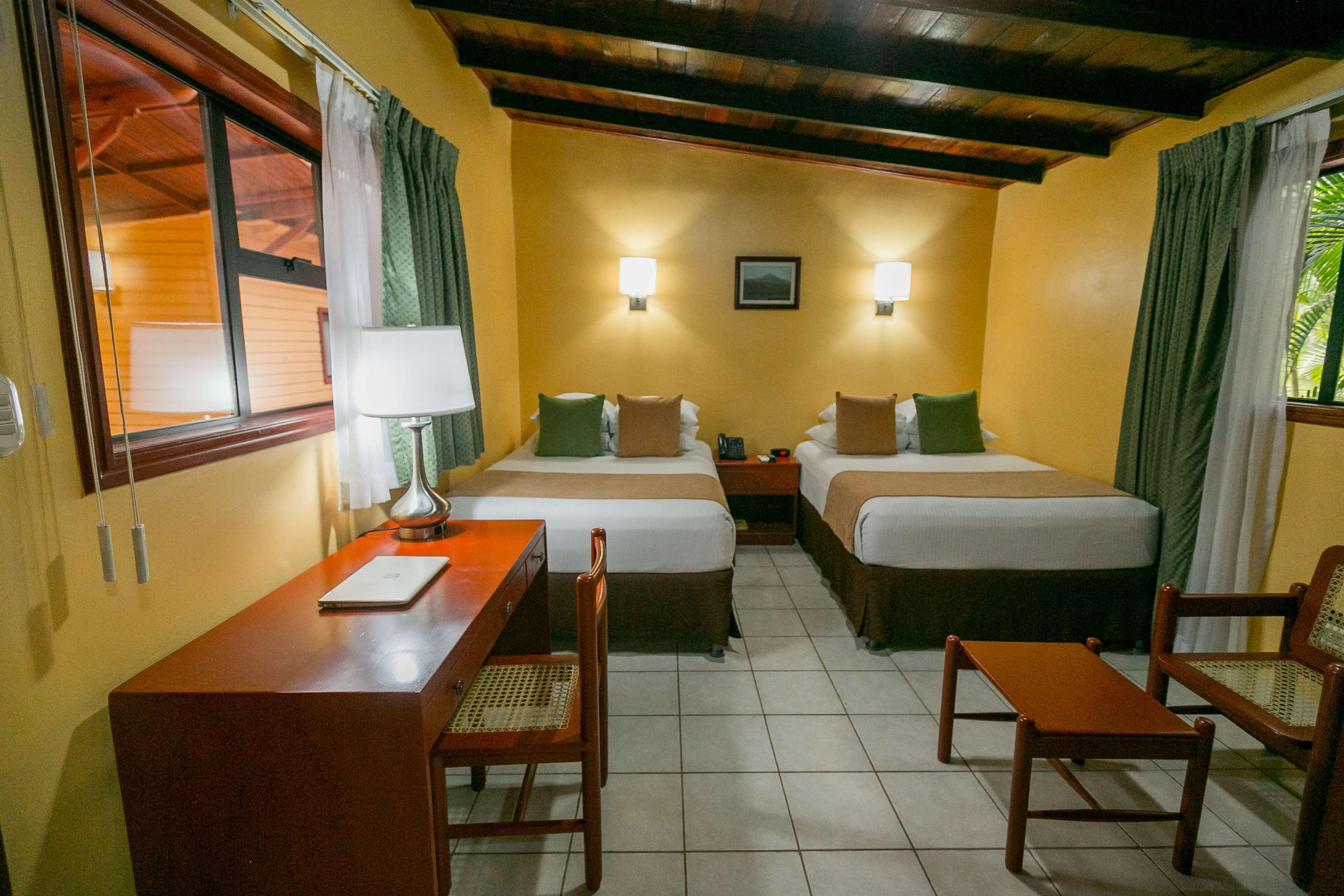 Best Western Las Mercedes Airport Манагуа Экстерьер фото