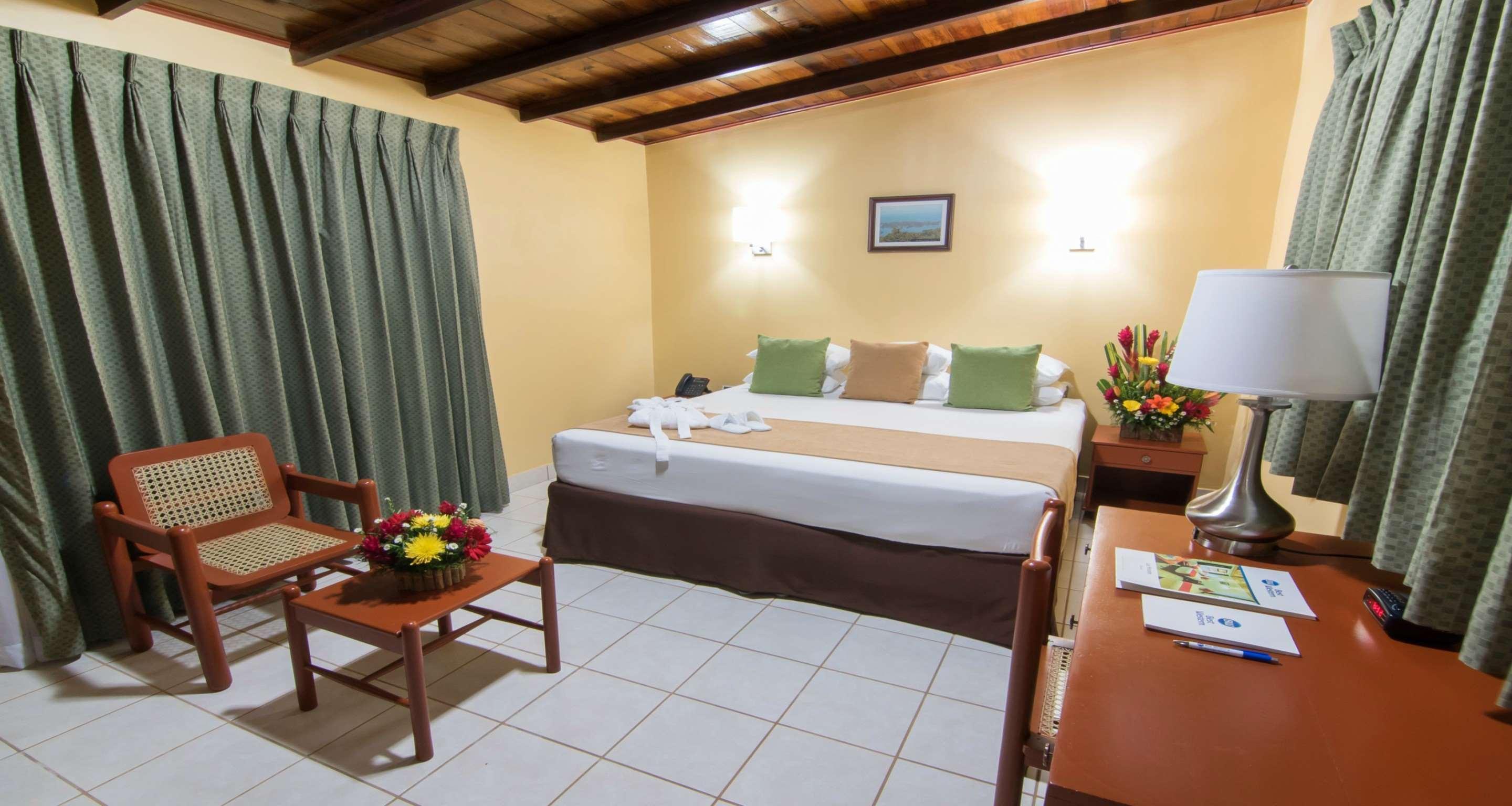 Best Western Las Mercedes Airport Манагуа Экстерьер фото