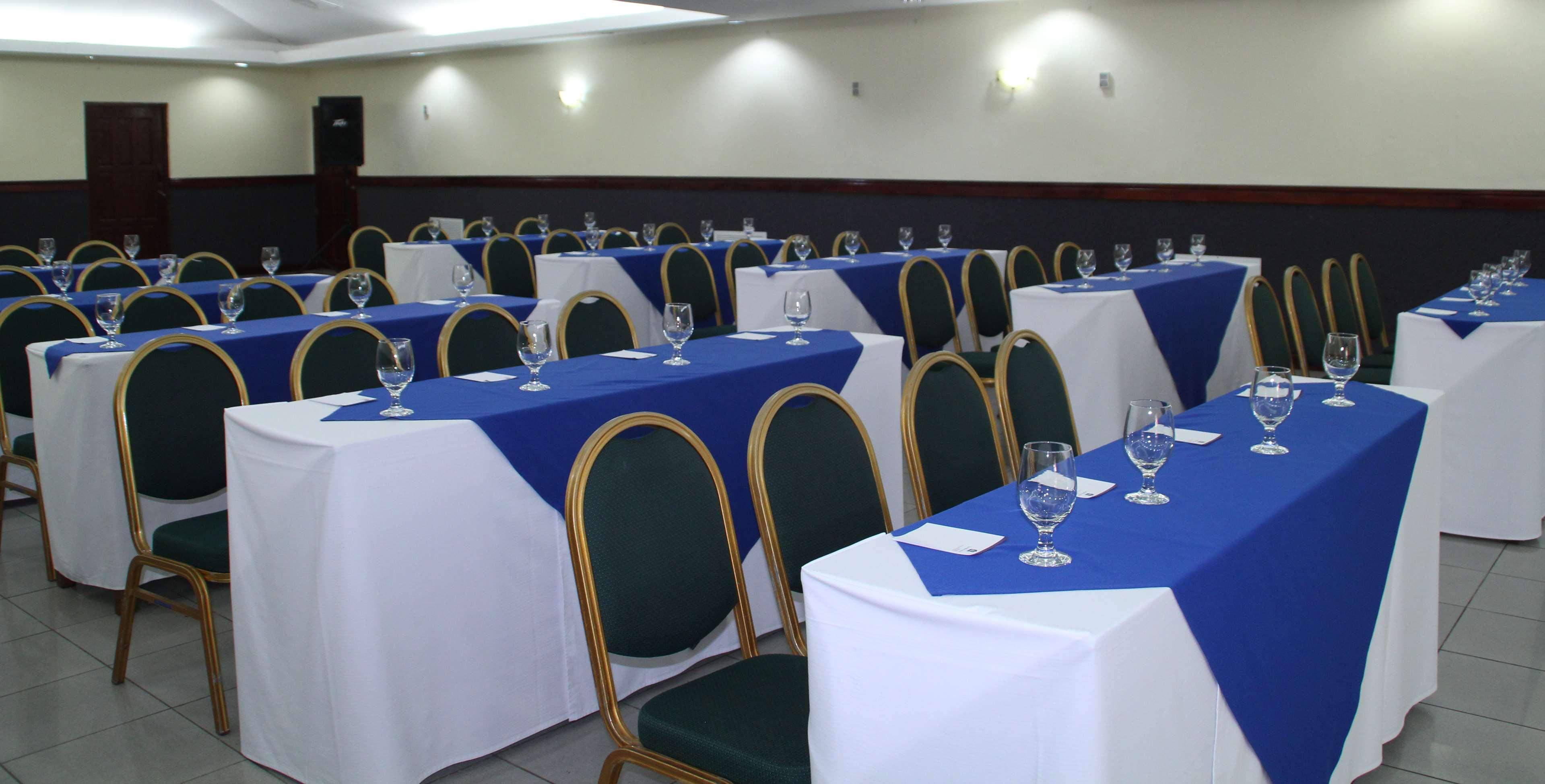 Best Western Las Mercedes Airport Манагуа Экстерьер фото